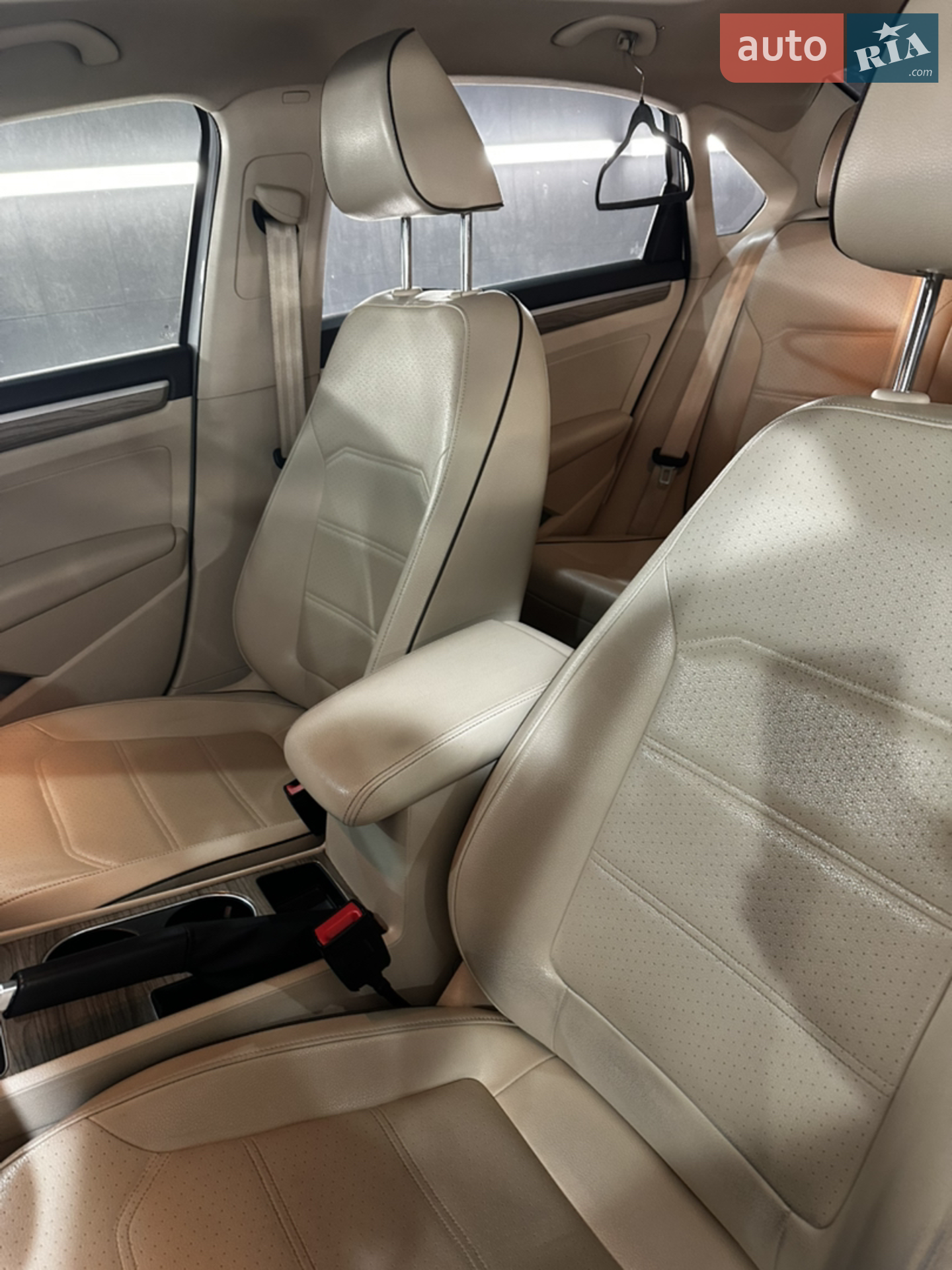 2017 Volkswagen Passat - мініатюра 13