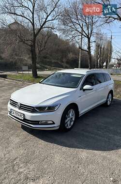 Универсал Volkswagen Passat 2015 в 