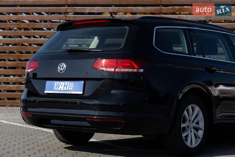 Універсал Volkswagen Passat 2015 в Луцьку