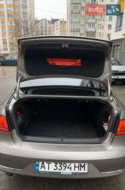 Седан Volkswagen Passat 2013 в 