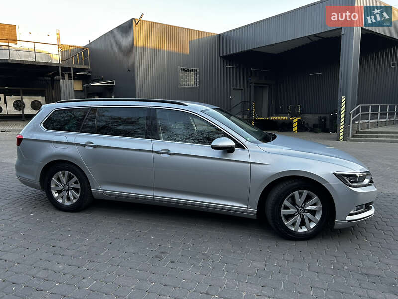 Универсал Volkswagen Passat 2015 в Ужгороде фото 4 Универсал Volkswagen Passat 2015 в Ужгороде