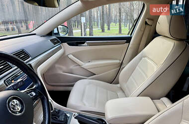 Седан Volkswagen Passat 2016 в 