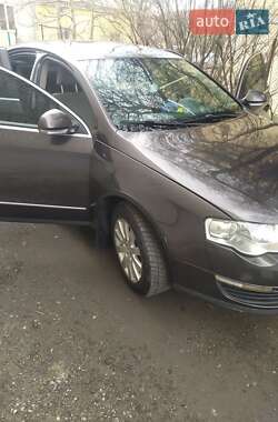 Седан Volkswagen Passat 2006 в 