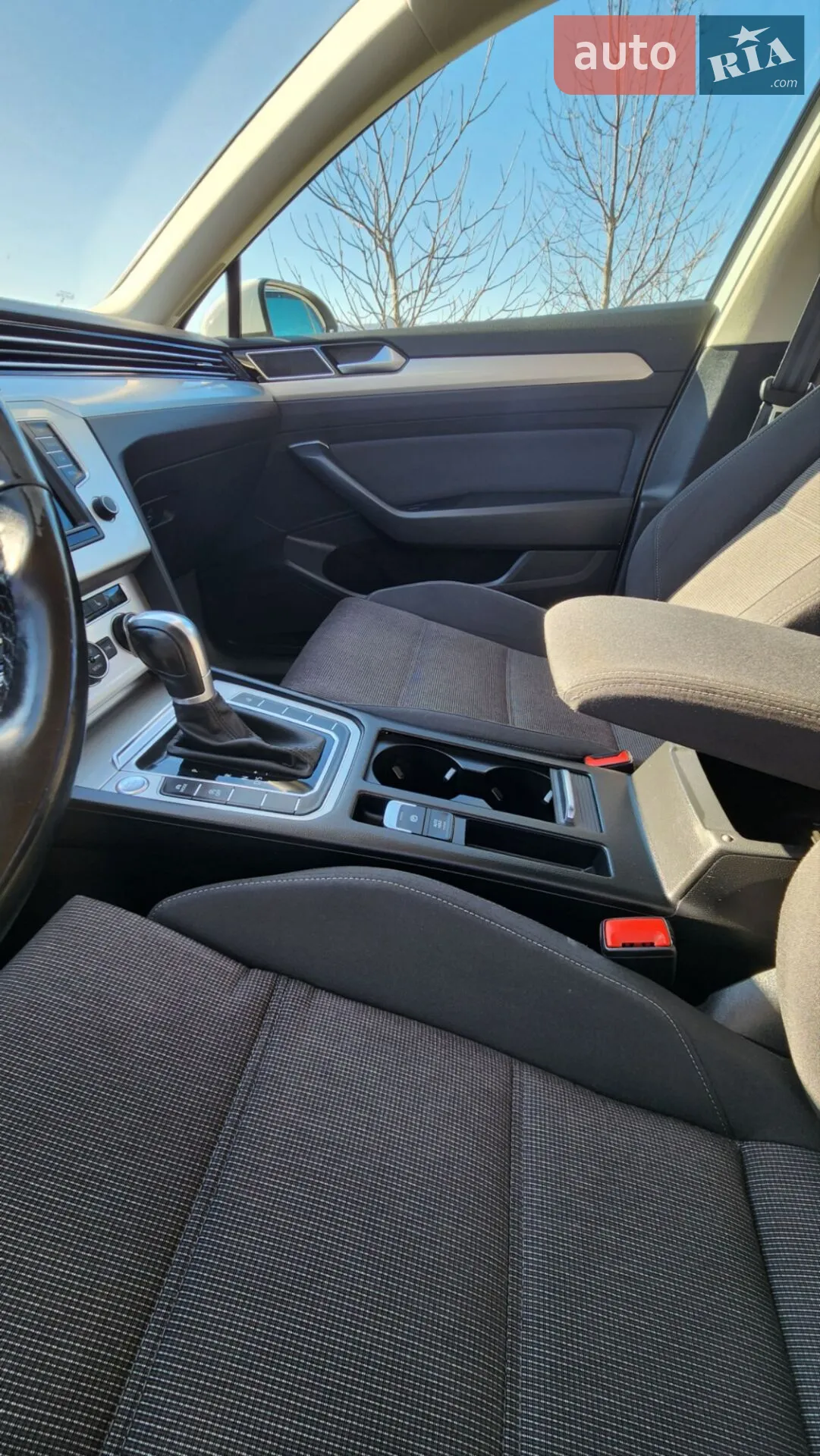 2017 Volkswagen Passat - мініатюра 30