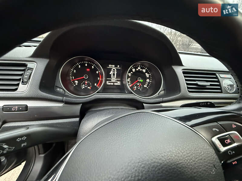 Седан Volkswagen Passat 2017 в Черкассах