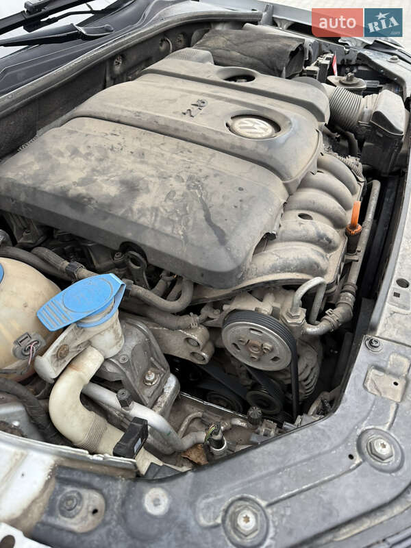 Седан Volkswagen Passat 2013 в Кропивницькому