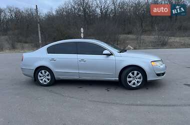 Седан Volkswagen Passat 2006 в 