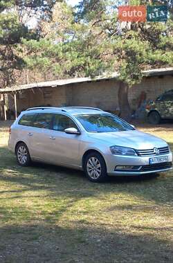 Универсал Volkswagen Passat 2011 в 