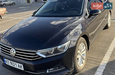 Універсал Volkswagen Passat 2015 в Миколаєві