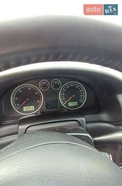 Универсал Volkswagen Passat 2001 в 