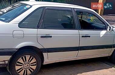Седан Volkswagen Passat 1989 в 