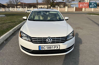 Седан Volkswagen Passat 2015 в Києві