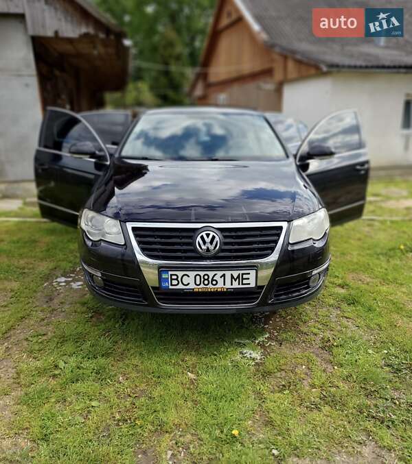Седан Volkswagen Passat 2008 в Добромиле