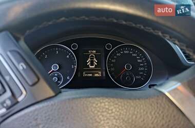 Универсал Volkswagen Passat 2012 в 