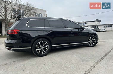 Универсал Volkswagen Passat 2015 в 