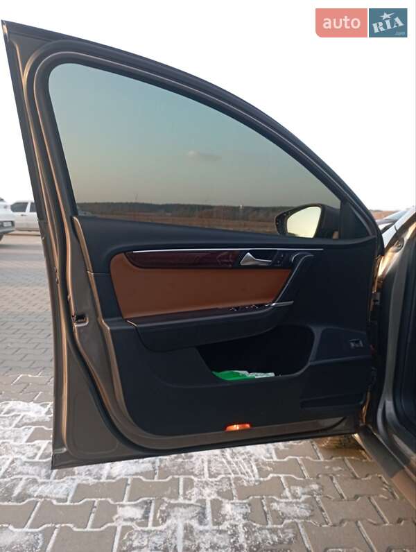 Универсал Volkswagen Passat 2011 в Львове