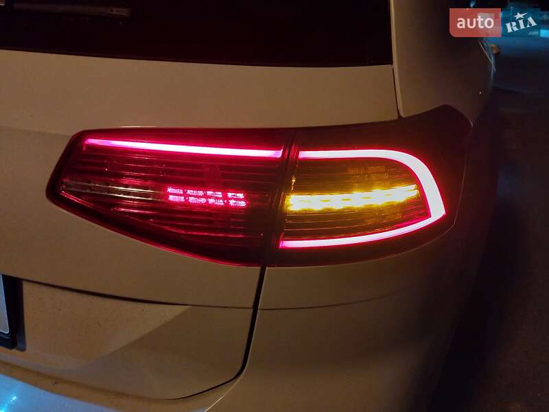 Универсал Volkswagen Passat 2018 в Трускавце