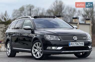 Універсал Volkswagen Passat 2012 в Хусті