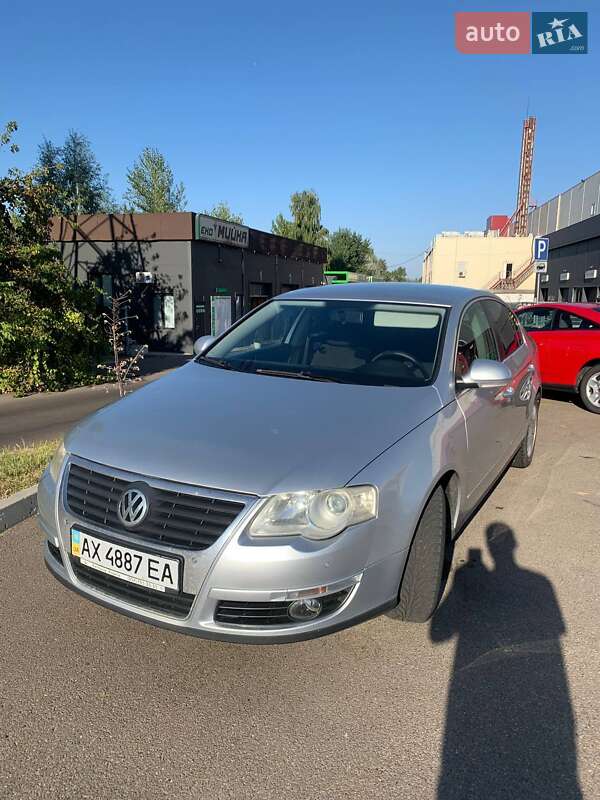 Седан Volkswagen Passat 2009 в Києві