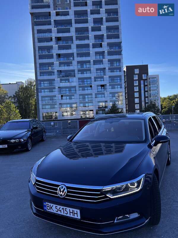 Универсал Volkswagen Passat 2015 в Вараше