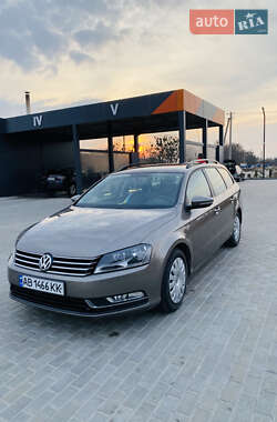 Универсал Volkswagen Passat 2011 в 