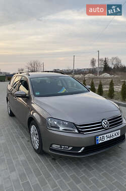 Универсал Volkswagen Passat 2011 в 