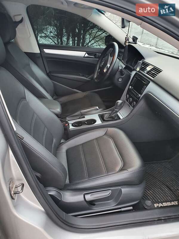 Седан Volkswagen Passat 2013 в Новомосковске фото 5 Седан Volkswagen Passat 2013 в Новомосковске
