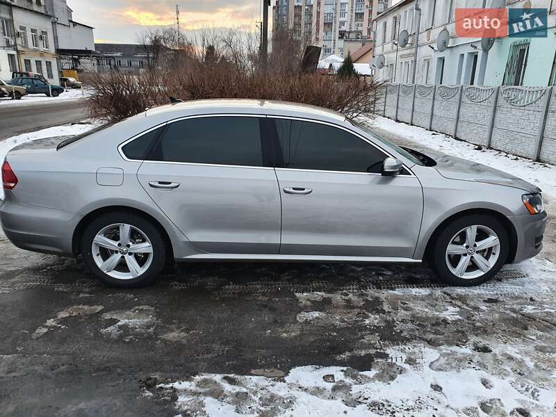 Седан Volkswagen Passat 2013 в Новомосковске фото 8 Седан Volkswagen Passat 2013 в Новомосковске