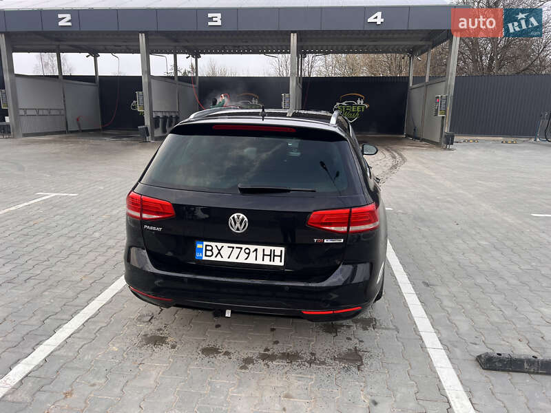 Универсал Volkswagen Passat 2015 в Хмельницком