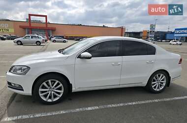 Седан Volkswagen Passat 2014 в 