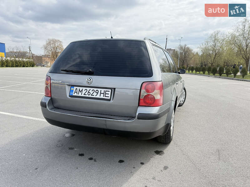 Универсал Volkswagen Passat 2002 в Хмельнике