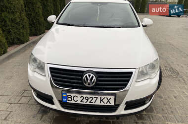 Универсал Volkswagen Passat 2008 в Самборе