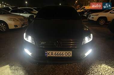 Седан Volkswagen Passat 2012 в 