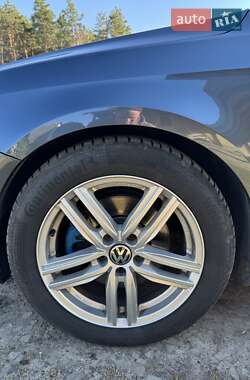 Универсал Volkswagen Passat 2013 в 