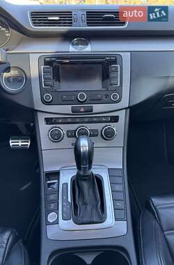 Универсал Volkswagen Passat 2013 в 