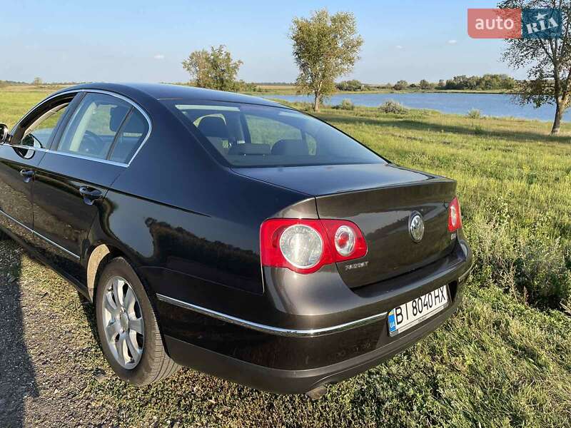 Седан Volkswagen Passat 2009 в Полтаве