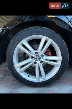 Седан Volkswagen Passat 2013 в 