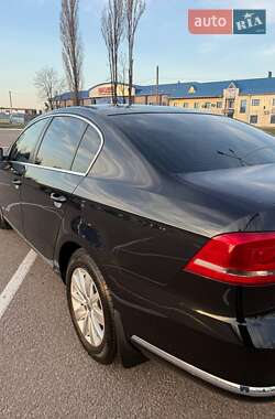 Седан Volkswagen Passat 2011 в 