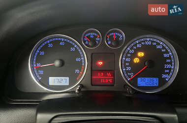 Седан Volkswagen Passat 2003 в 