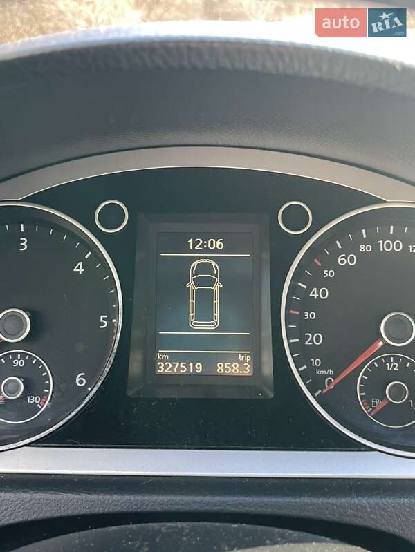 Универсал Volkswagen Passat 2009 в Тернополе