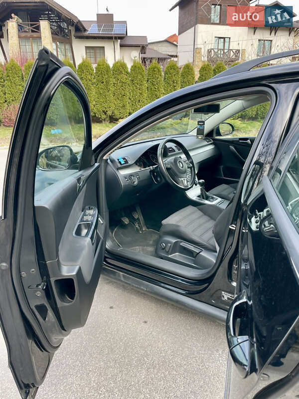 Универсал Volkswagen Passat 2009 в Тернополе