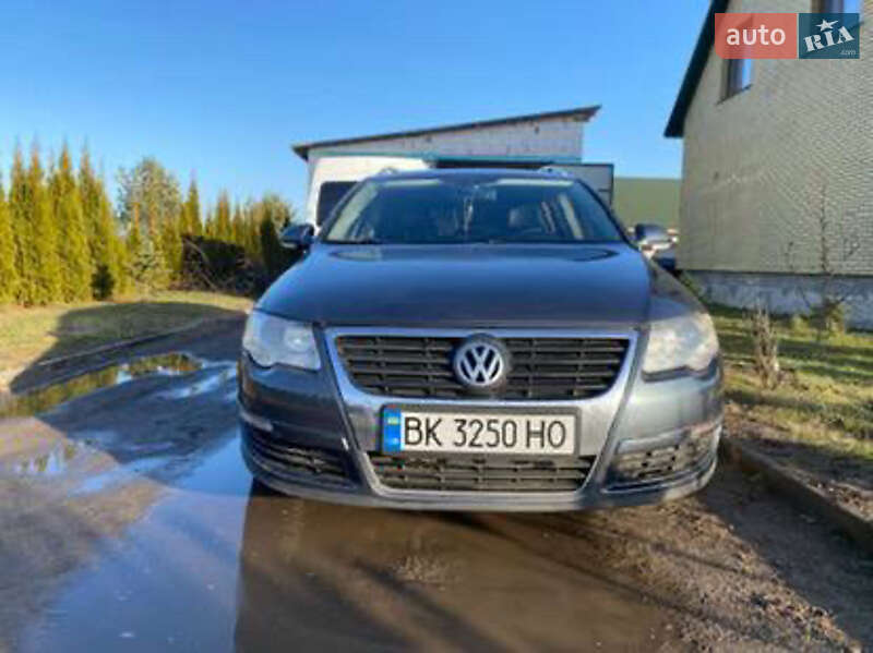 Универсал Volkswagen Passat 2009 в Костополе