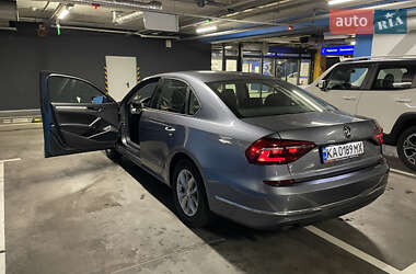 Седан Volkswagen Passat 2018 в 