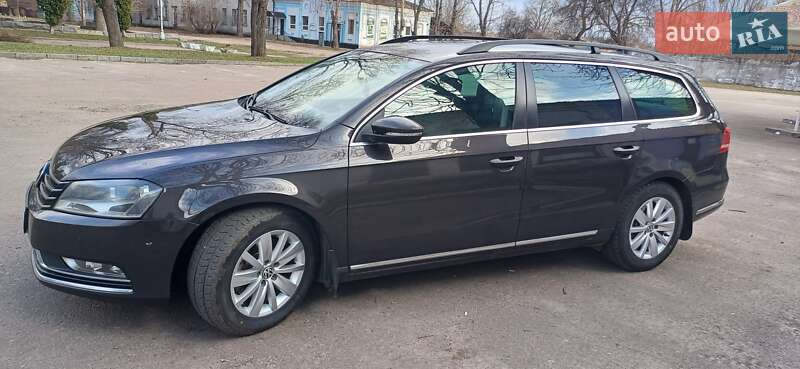 Универсал Volkswagen Passat 2011 в Кролевце