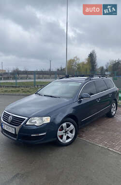 Універсал Volkswagen Passat 2006 в 