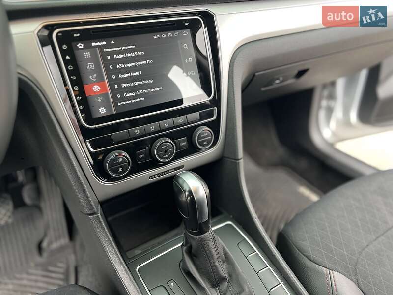 Седан Volkswagen Passat 2016 в Хмельницькому