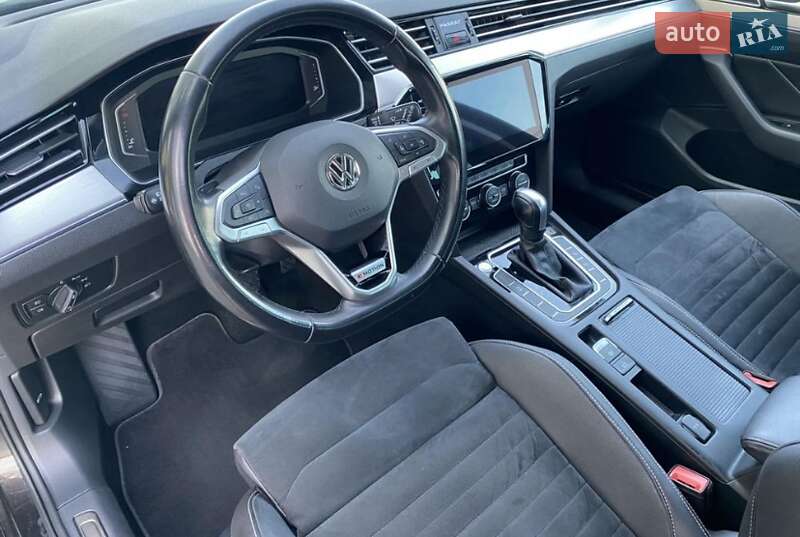 Универсал Volkswagen Passat 2019 в Умани