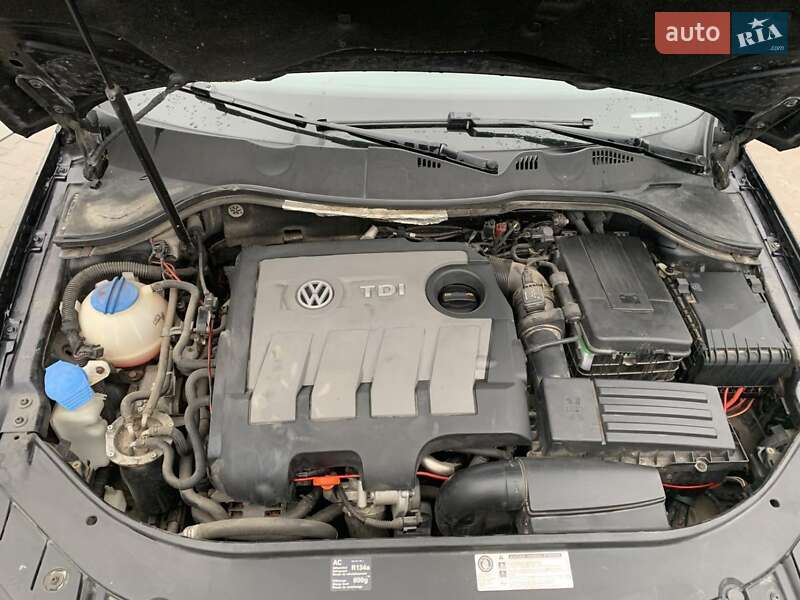 Универсал Volkswagen Passat 2009 в Красилове