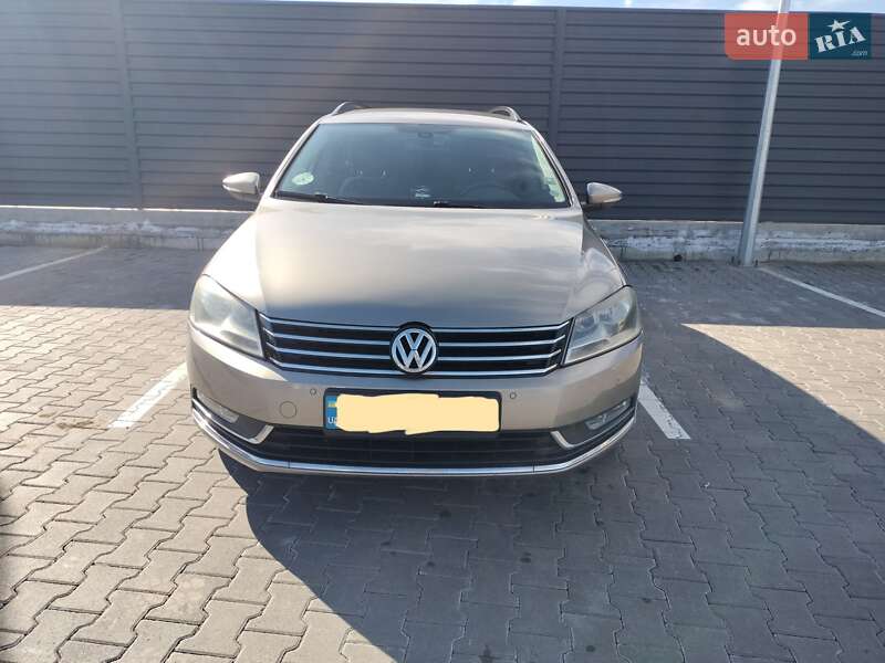 Универсал Volkswagen Passat 2013 в Николаеве