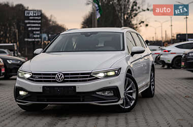 Универсал Volkswagen Passat 2020 в 